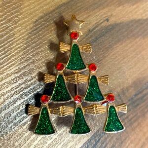 SOLD!!Vintage Angel Christmas tree brooch